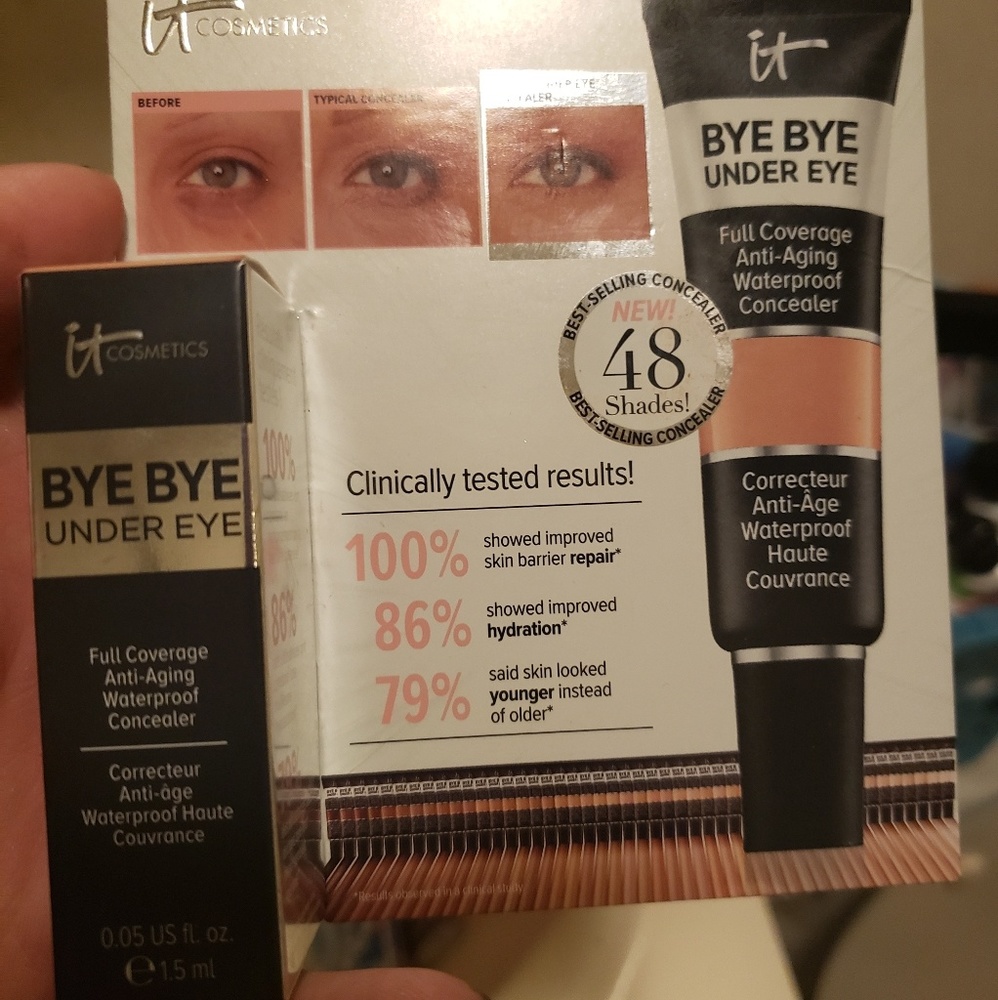 It cosmetics, bye bye under eye